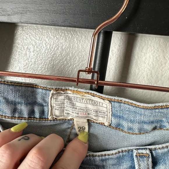 Current Elliott light wash distressed worn in skinny denim jeans y2k stiletto - Picture 4 of 6
